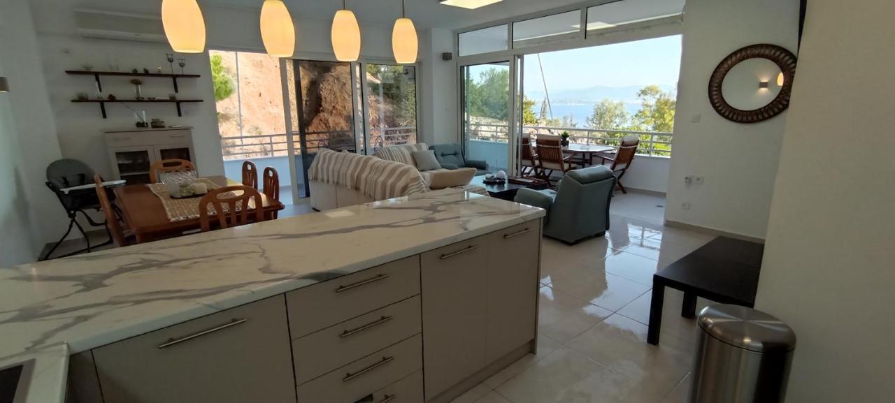 Atlas By Sea Apartment لوتراكي المظهر الخارجي الصورة